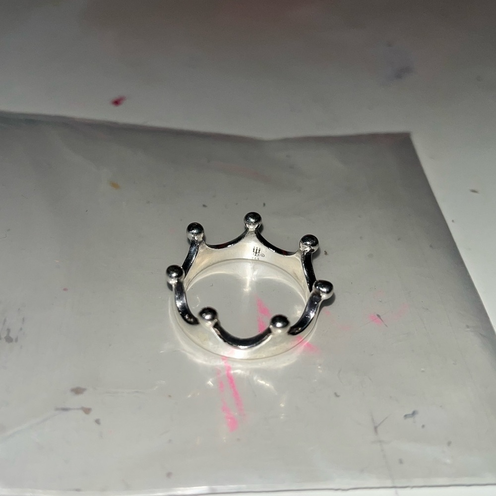 James Avery Crown Ring